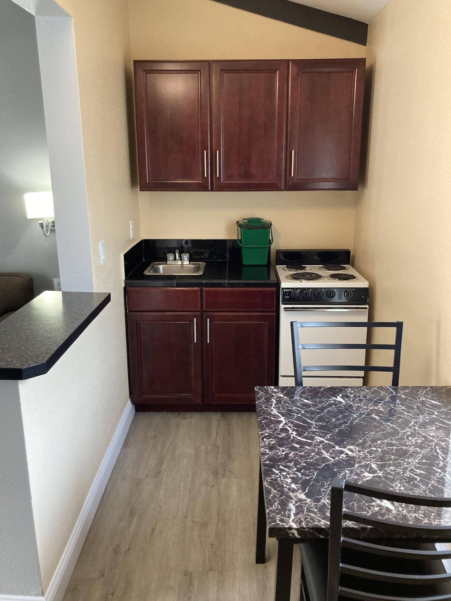 Tri-valley & Motel
