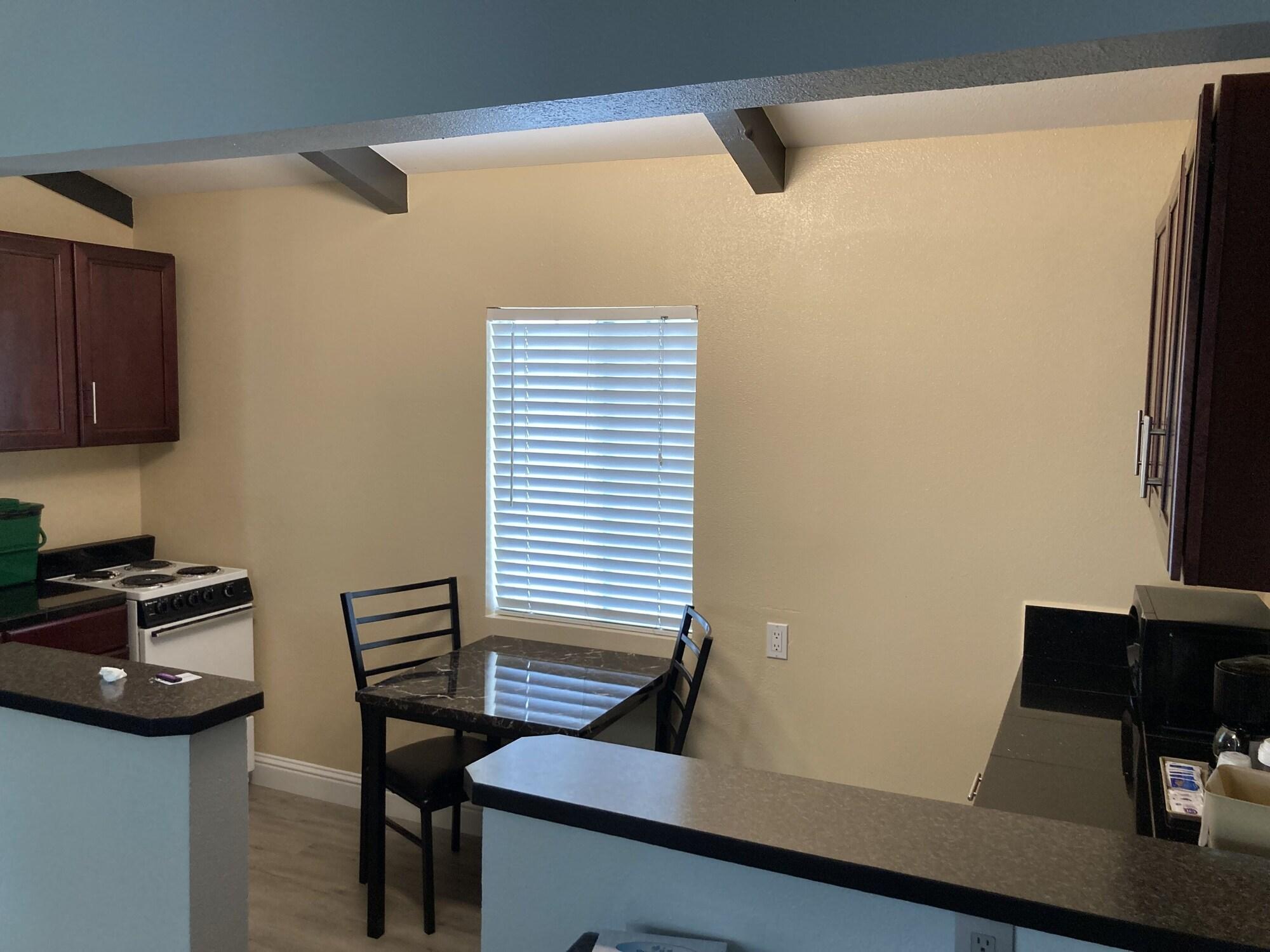 Tri-valley & Motel Pleasanton