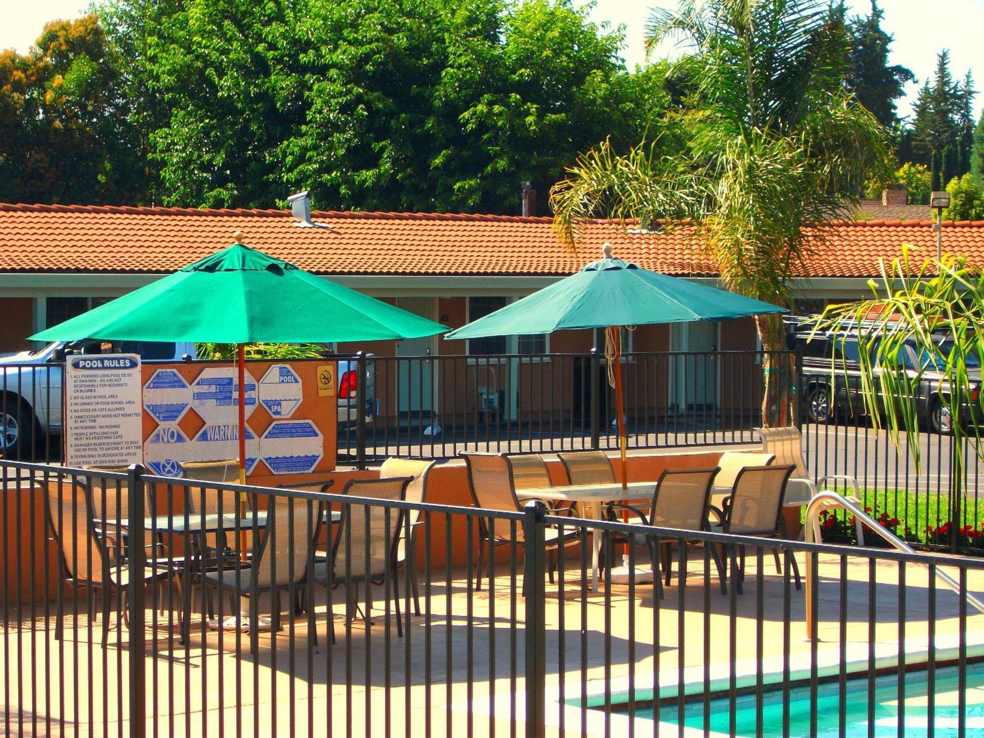 Tri-valley & Motel