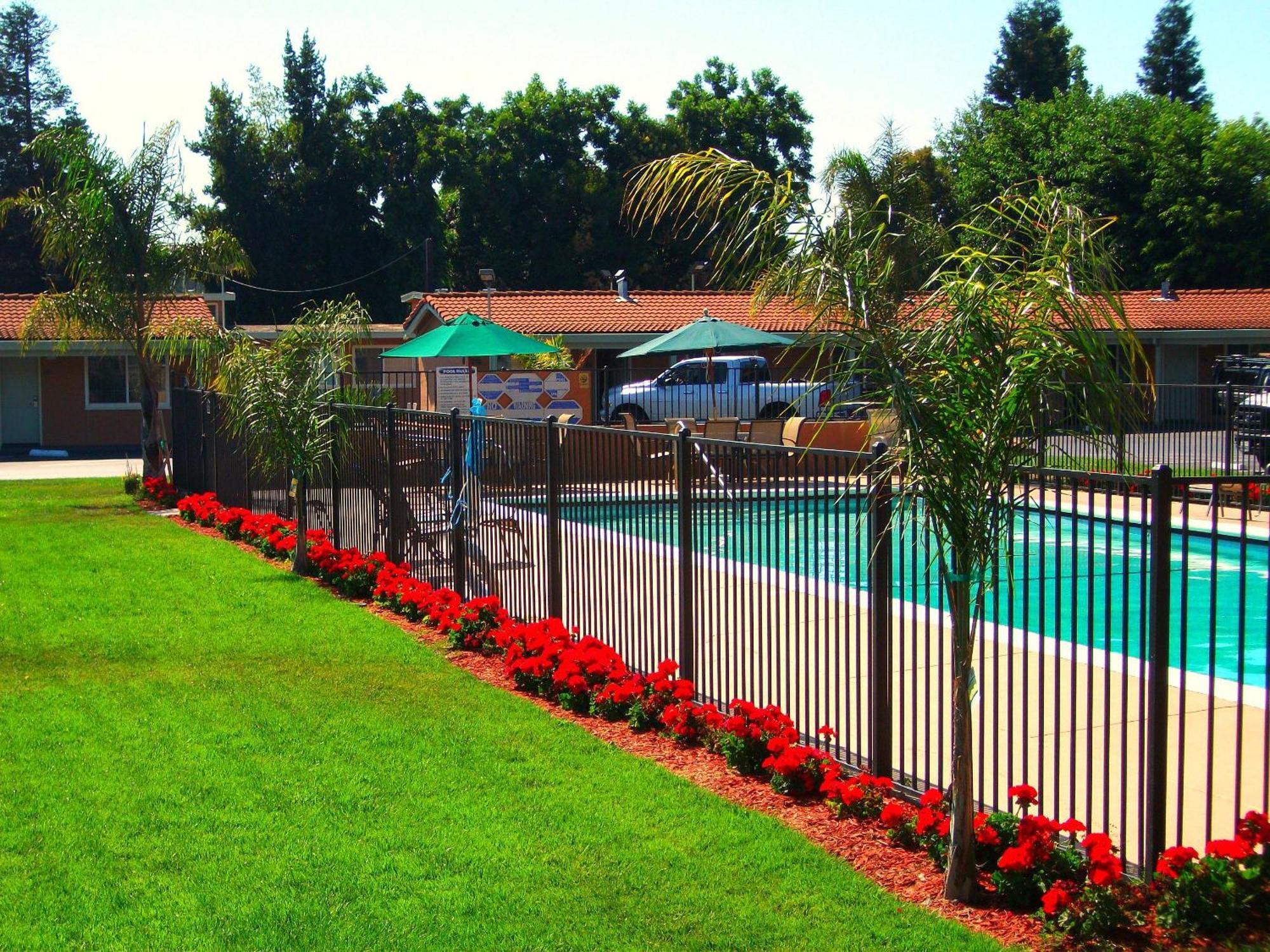 Tri-valley & Motel Pleasanton